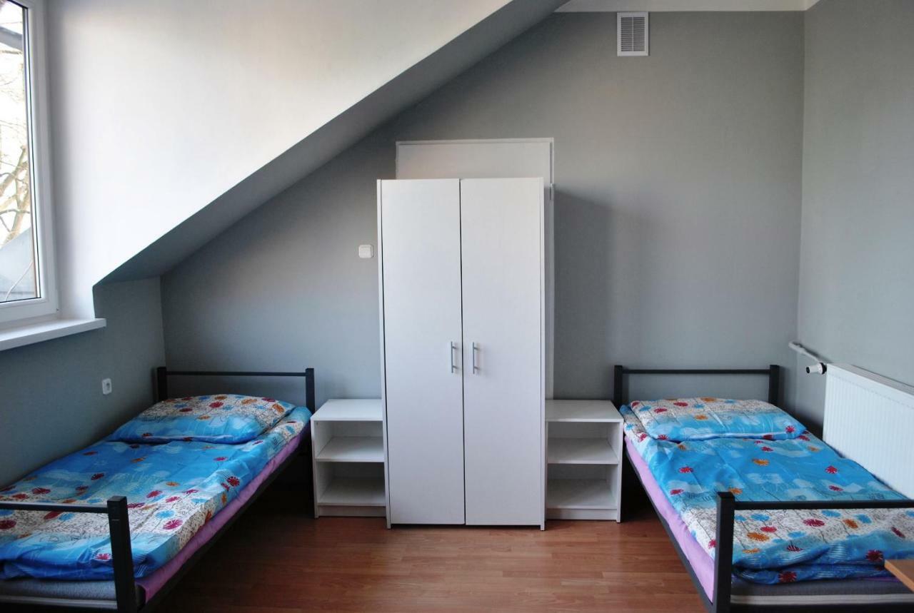 Hostel Pod Topolami 지엘로나구라 외부 사진