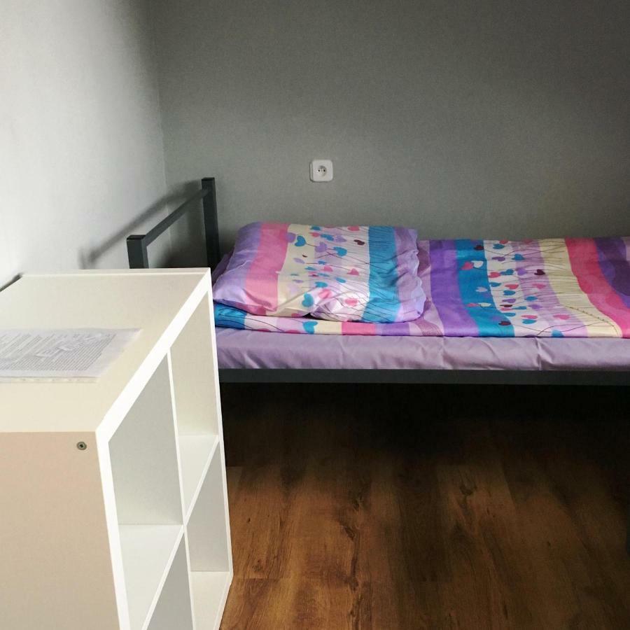 Hostel Pod Topolami 지엘로나구라 외부 사진
